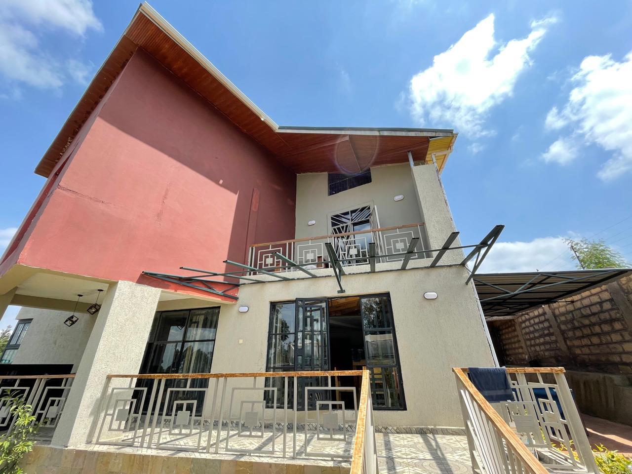 🏡 3-BEDROOM MODERN MAISONETTE WITH DSQ FOR SALE!